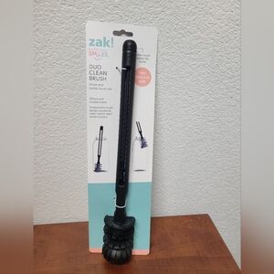 Zak! Duo Clean Brush Nwt